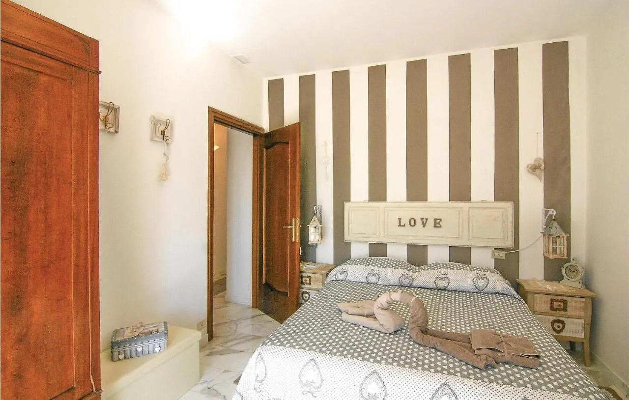 Beautiful Home In Codena With Jacuzzi Carrara Italy