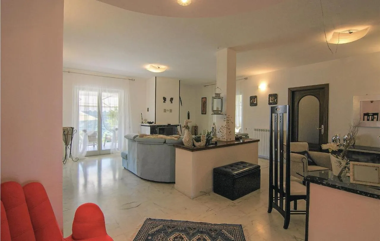 Beautiful Home In Codena With Jacuzzi Carrara 0*,  Italy